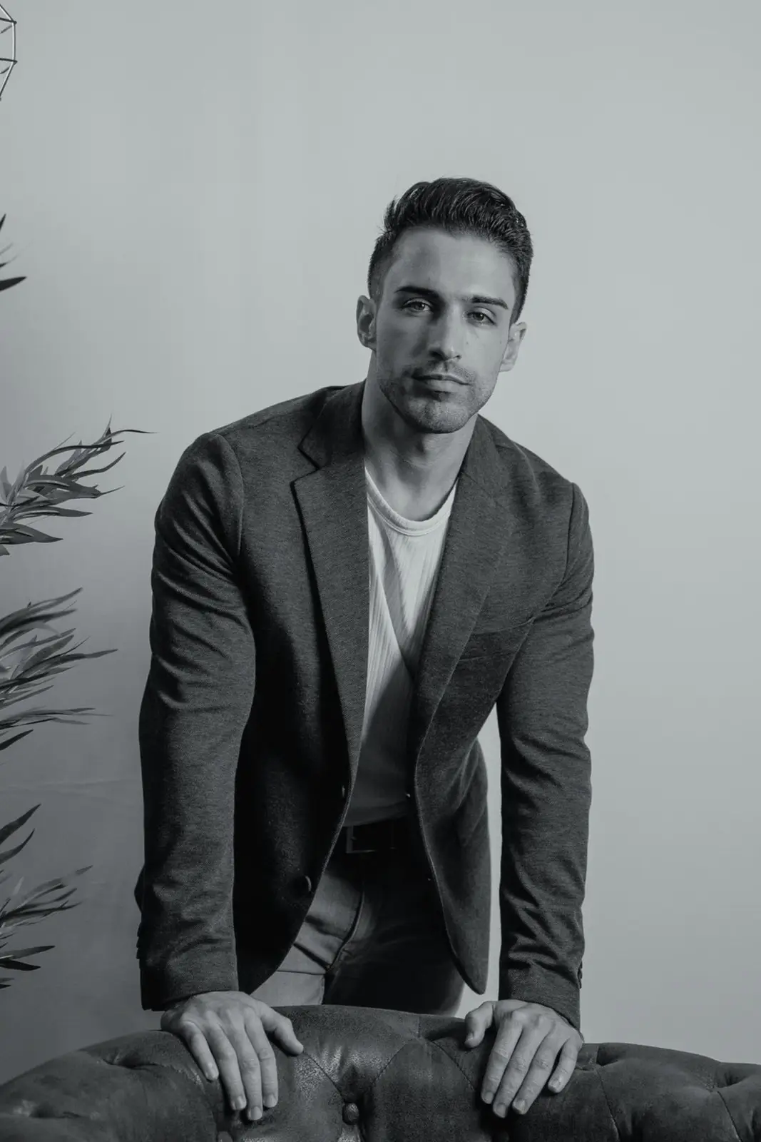 «Karel Izquierdo, ejecutivo de cuentas, analiza resultados de pólizas con un cuadro de mando»